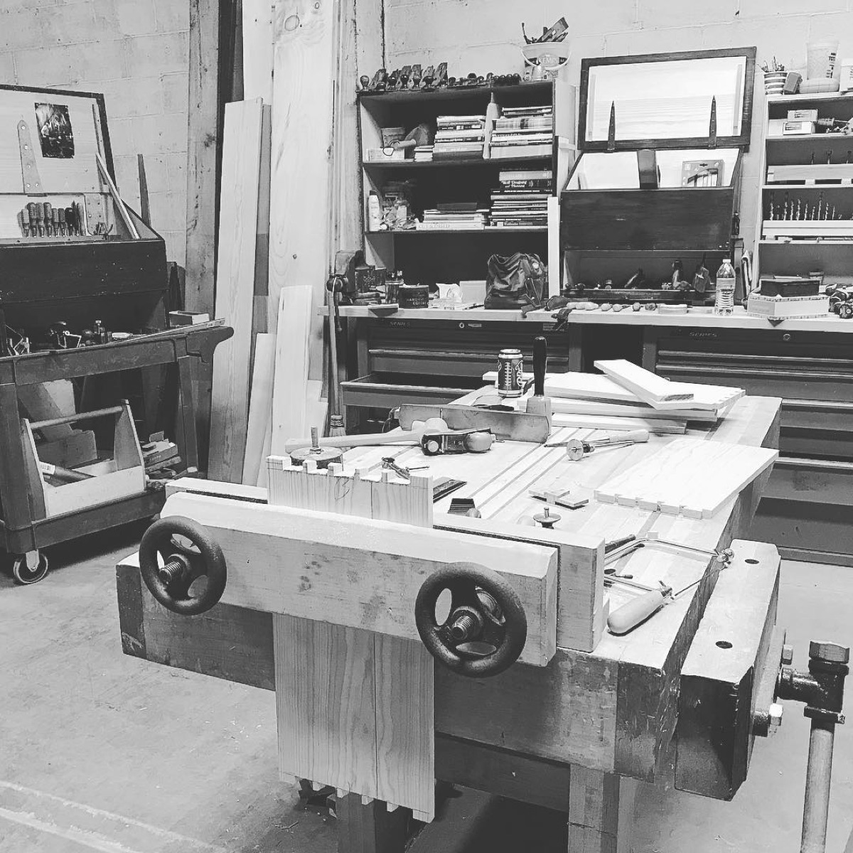 Table saw in the woodworking shop